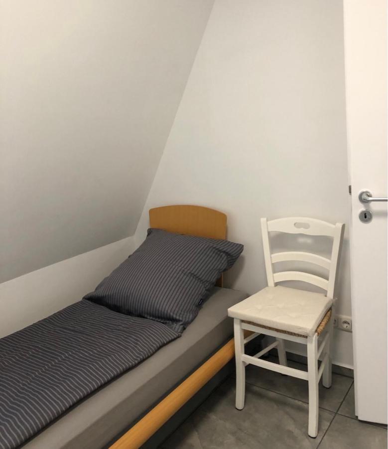 Dachgeschosswohnung Mit Seeblick Ahrensbok ภายนอก รูปภาพ